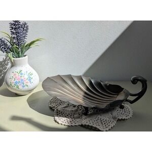 Vintage Wm Rogers Silverplate Shell Bon Bon Dish Footed Candy Bowl EPC